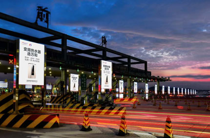 LED灯杆屏+智慧灯杆：城市实现信息化、数字化重要的突破口